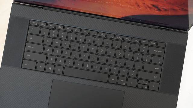 戴爾XPS17 9700體驗如何 戴爾XPS17 9700詳細評測