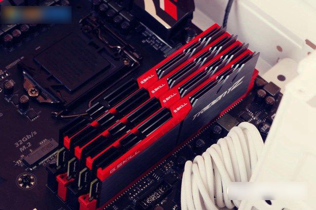 DDR4内存频率多少合适 DDR4内存主频率与性能的关系解答