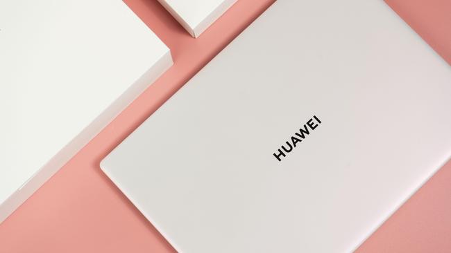 華為MateBook X怎么樣 華為MateBook X筆記本評測