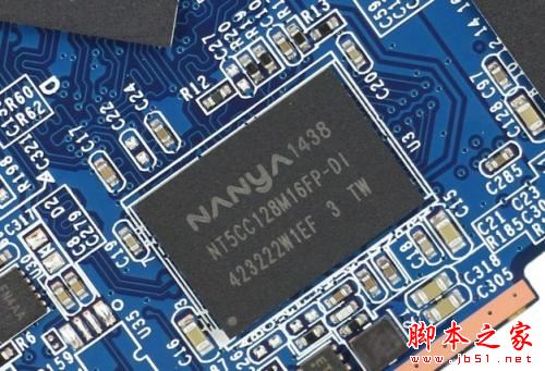 SSD是什么？SSD固态硬盘内部结构详解