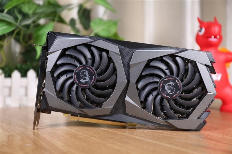 微星GTX 1660Ti魔龍和XFX RX590顯卡區(qū)別對(duì)比評(píng)測