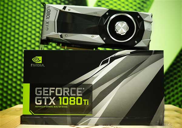 哪个性能好?NVIDIA GTX 1080 Ti拆解对比TITAN X