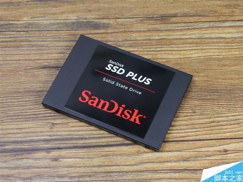 低端市场的SSD性能如何?两款热门入门级120GB SSD大比拼