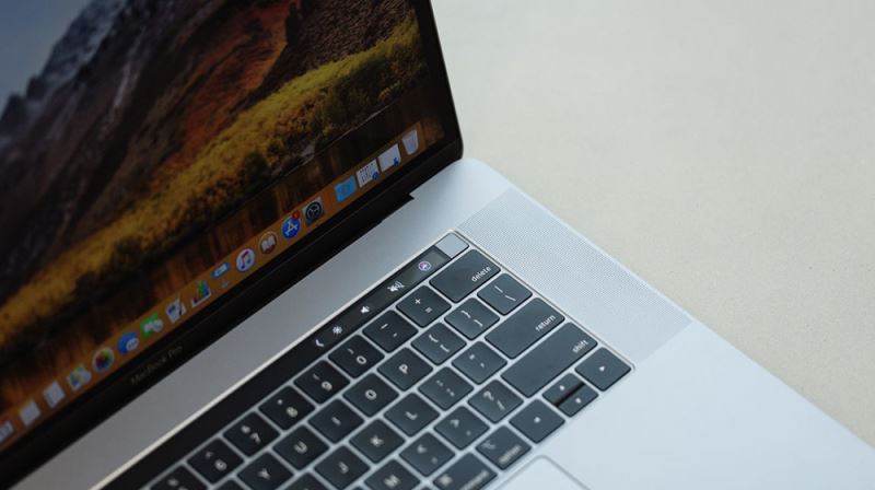 16英寸MacBook Pro揚(yáng)聲器爆音怎么解決 揚(yáng)聲器異常需要退換貨嗎