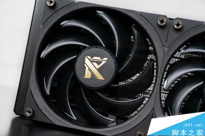 iGame RTX 2080 Ti Kudan值得買嗎 iGame RTX 2080 Ti Kudan顯卡拆解+評測