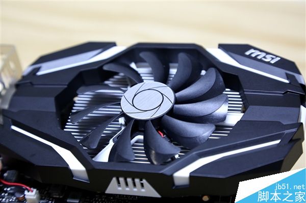 微星GTX 1050 Ti 4G OC超频版图赏:采用单风扇散热器