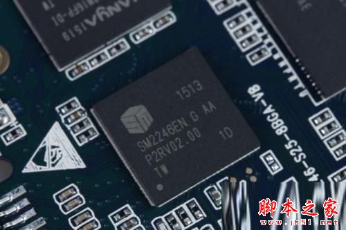 SSD是什么？SSD固态硬盘内部结构详解