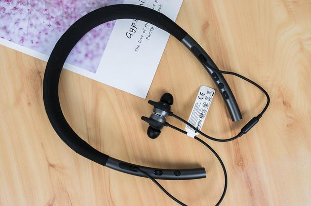 AKG N200nc蓝牙耳机值得入手吗 AKG N200nc颈挂无线蓝牙耳机全面评测