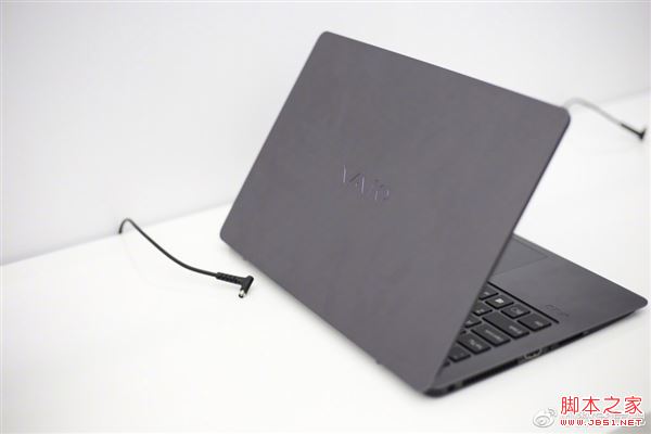 VAIO Z和VAIO S13哪个好？VAIO S13和VAIO Z笔记本电脑区别对比