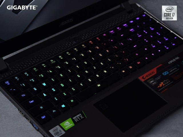 首款移動(dòng)8核i7處理器 技嘉AORUS 15G XB游戲本詳細(xì)圖文評(píng)測(cè)