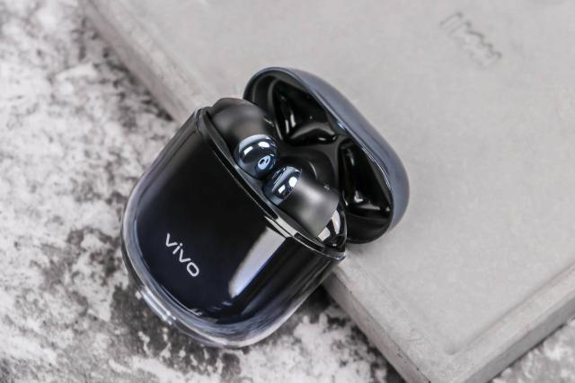 vivo首款真无线蓝牙耳机怎么样 vivo TWS Earphone上手体验评测